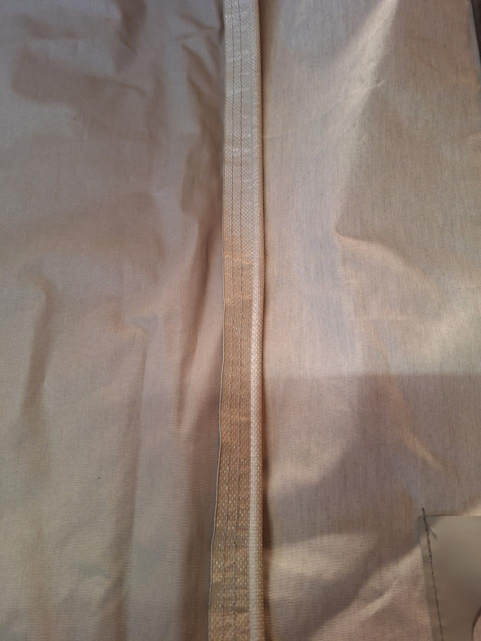 Caravan luifel met zijwanden.