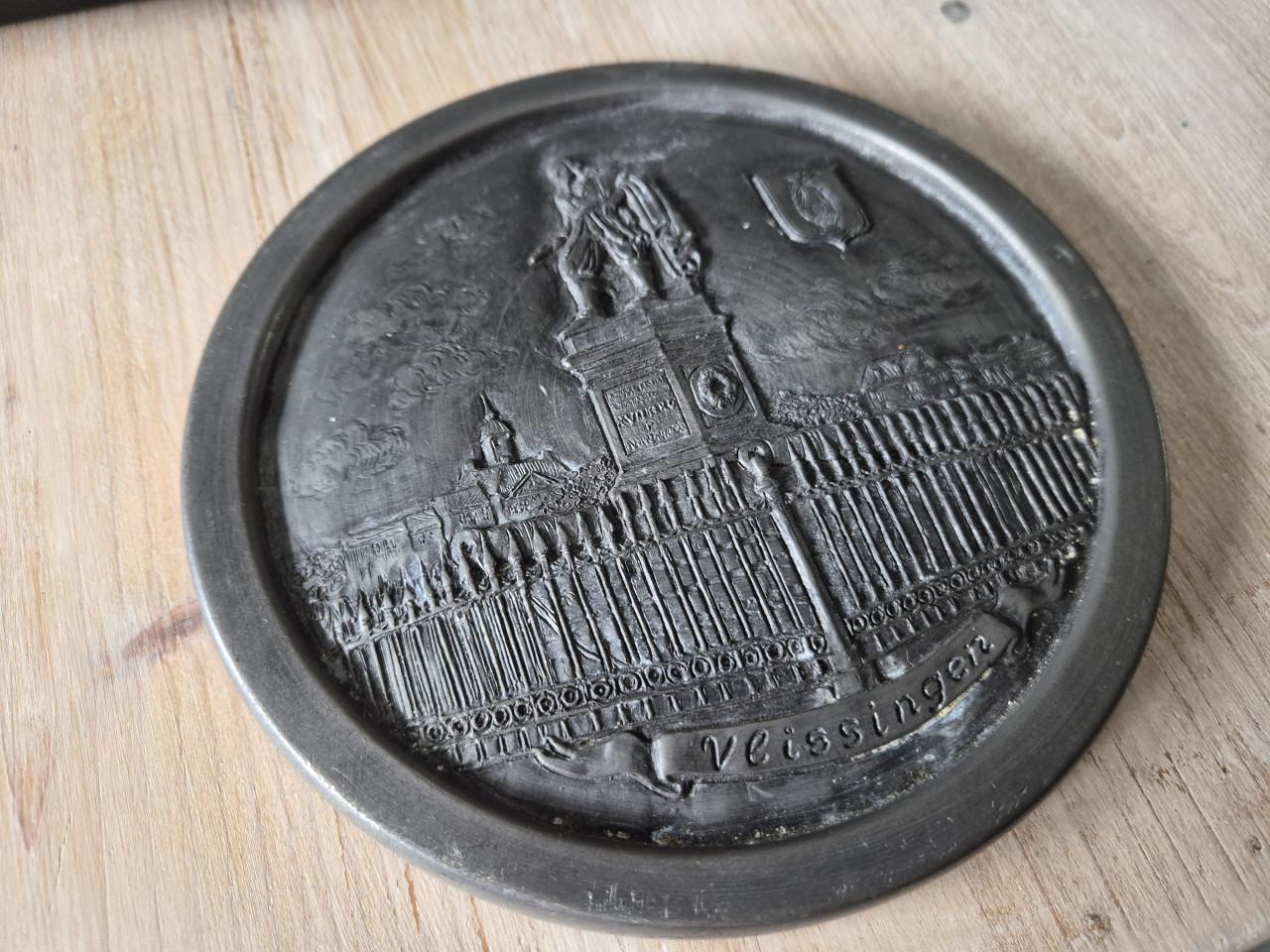 Tinnen plaquette - Michiel de Ruyter Vlissingen