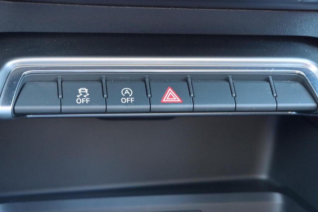 Audi A3 limousine 30 tfsi advanced edition 110pk s-tronic