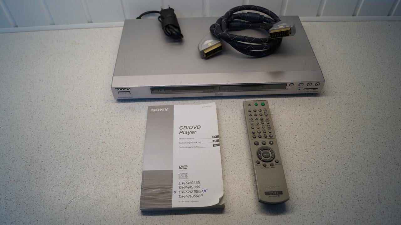 Sony DVP-NS585P CD/DVD speler