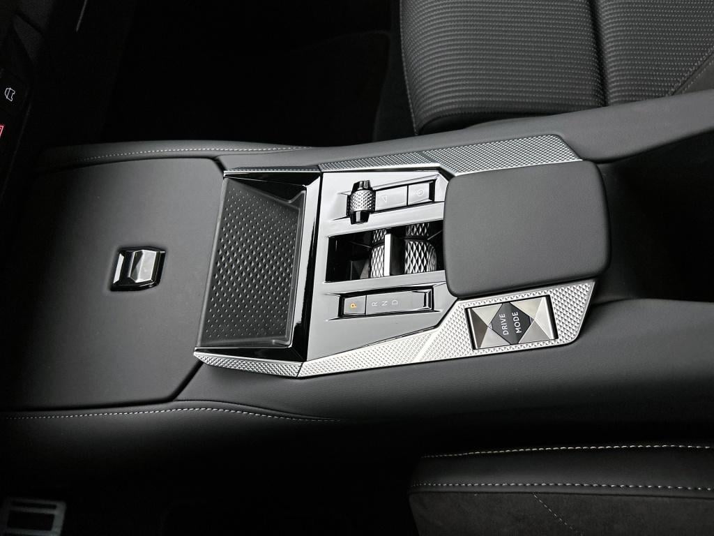 Ds Ds 4 no e-tense etoile comfort pack 58.3 kwh