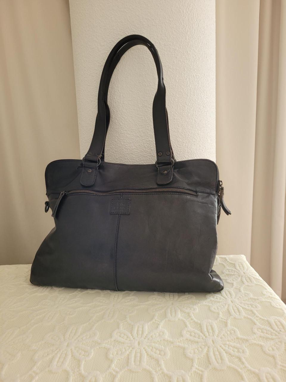 Bear Design Hand-/schoudertas (shopper) 'Lia' – zwart  in perfecte staat