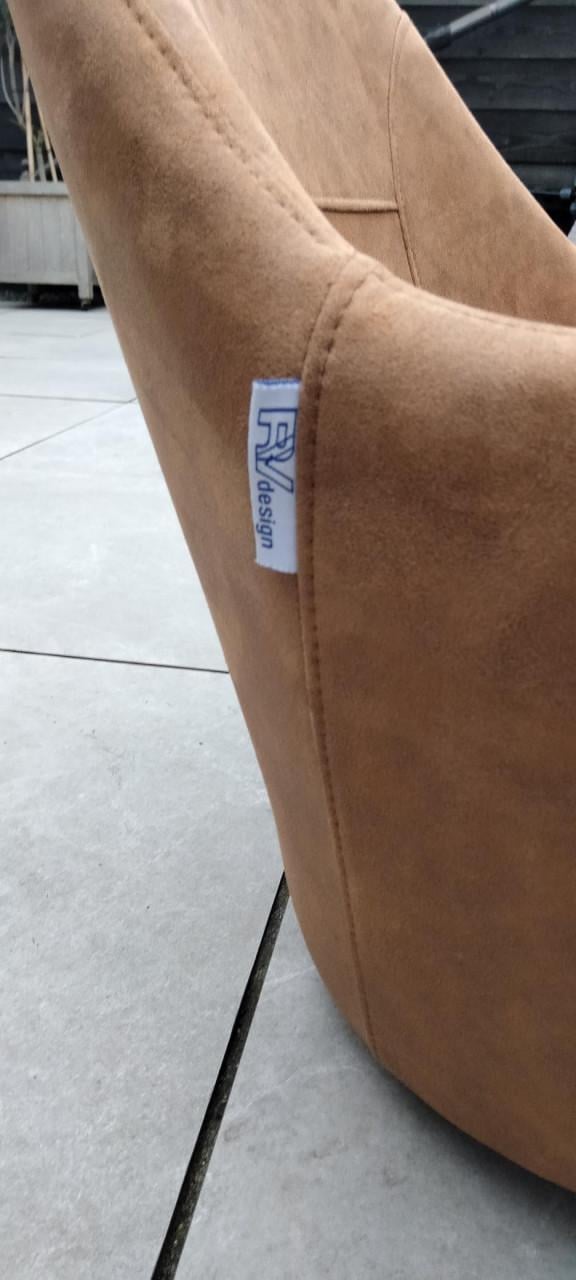 Draaibare eetkamerstoelen in cognac kleur