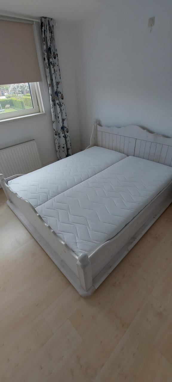 2 persoons bed