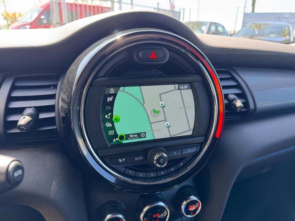 Mini 3-deurs mini 1.5 automaat