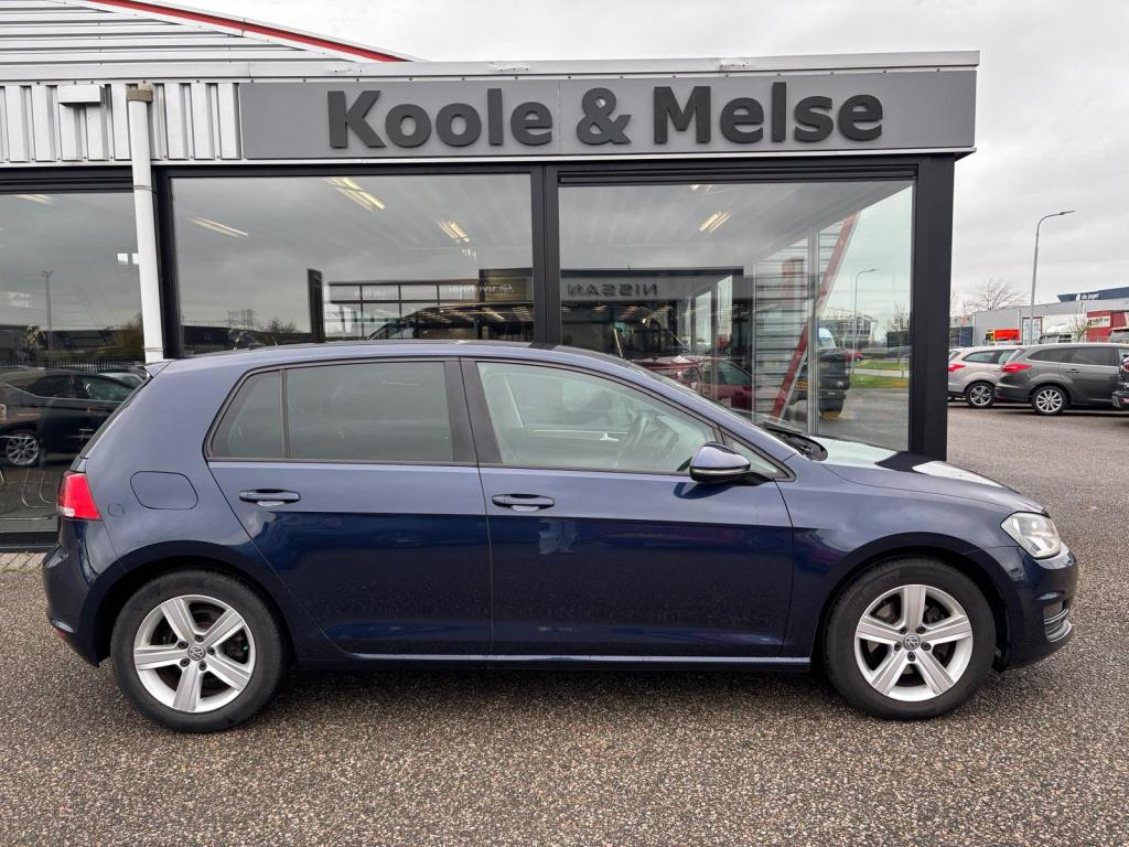 Volkswagen Golf 1.4 tsi 5d, cruise control, navigatie, stoelverwarming, tre