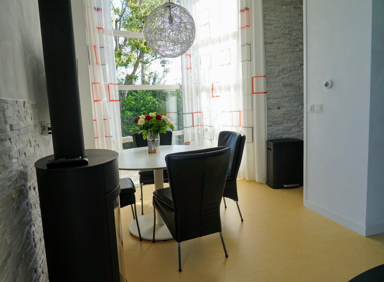 Luxe complete ingerichte Woning voor 1-2 pp. tot 1 April 2026
