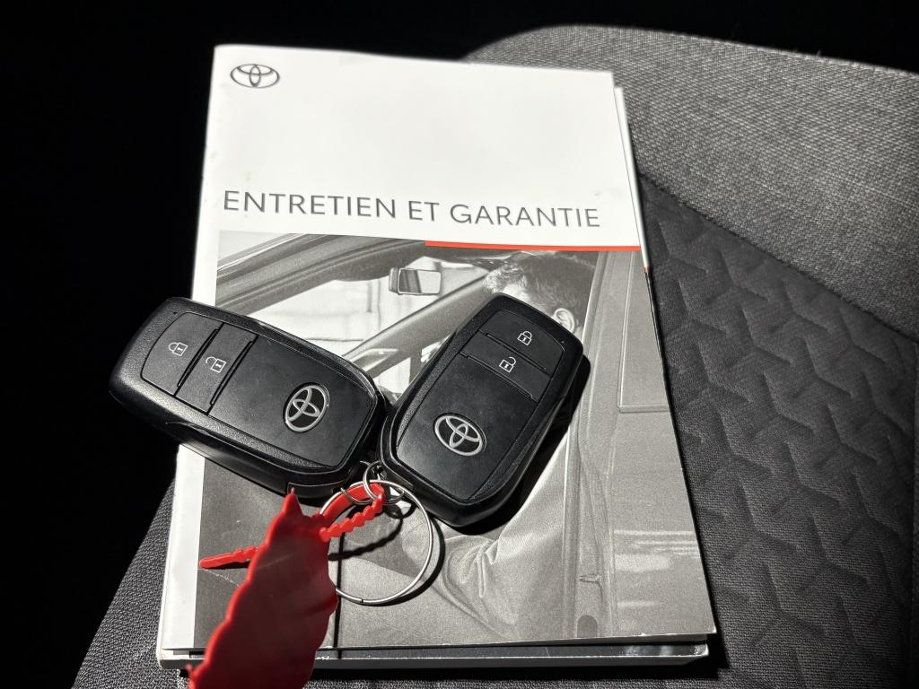 Toyota Yaris Cross 1.5 hybrid first edition | bsm | stoelverwarming | camer