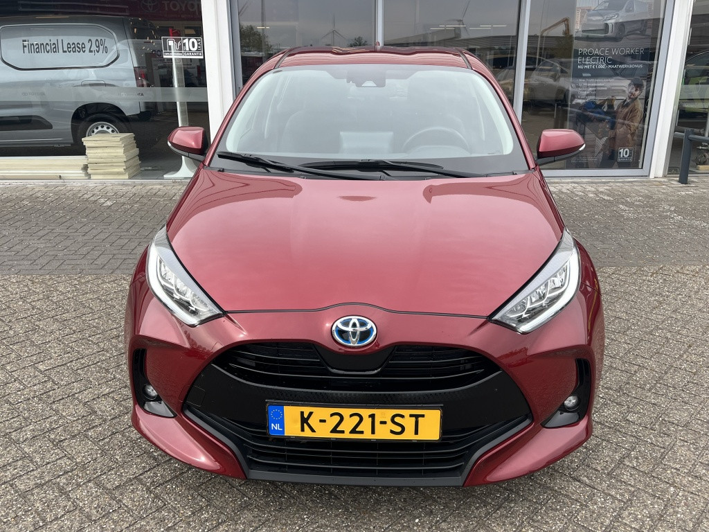 Toyota Yaris | net binnen | 1.5 hyb. dynamic | camera | apple carplay |