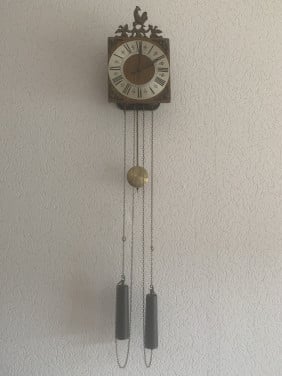 Te koop: antieke wandklok