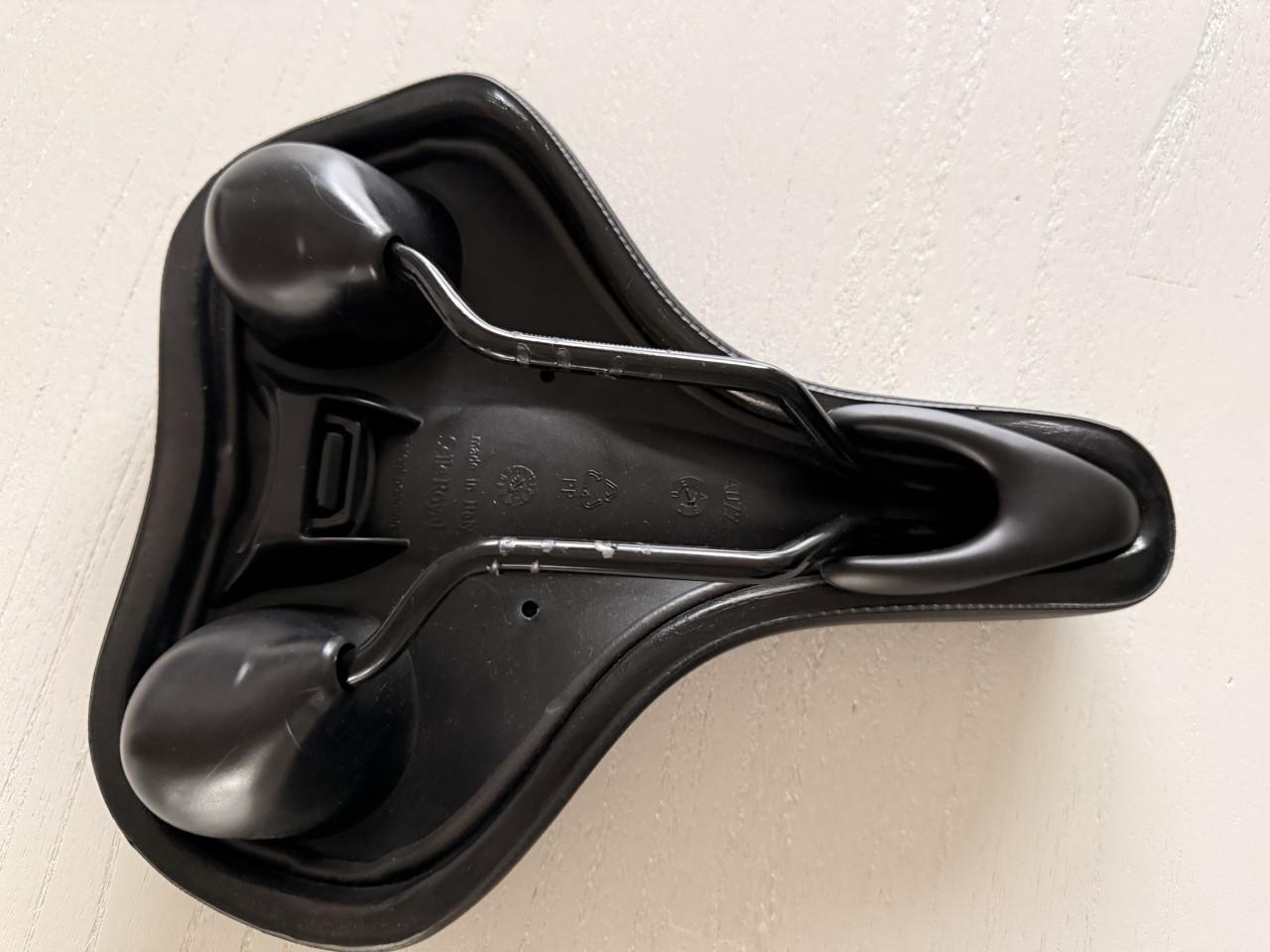 Koopje Nieuw Fiets zadel