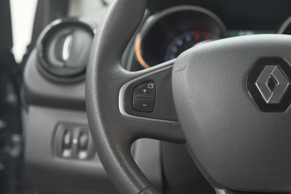 Renault Clio tce 90 limited | navigatie | parkeersensoren | cruise control 