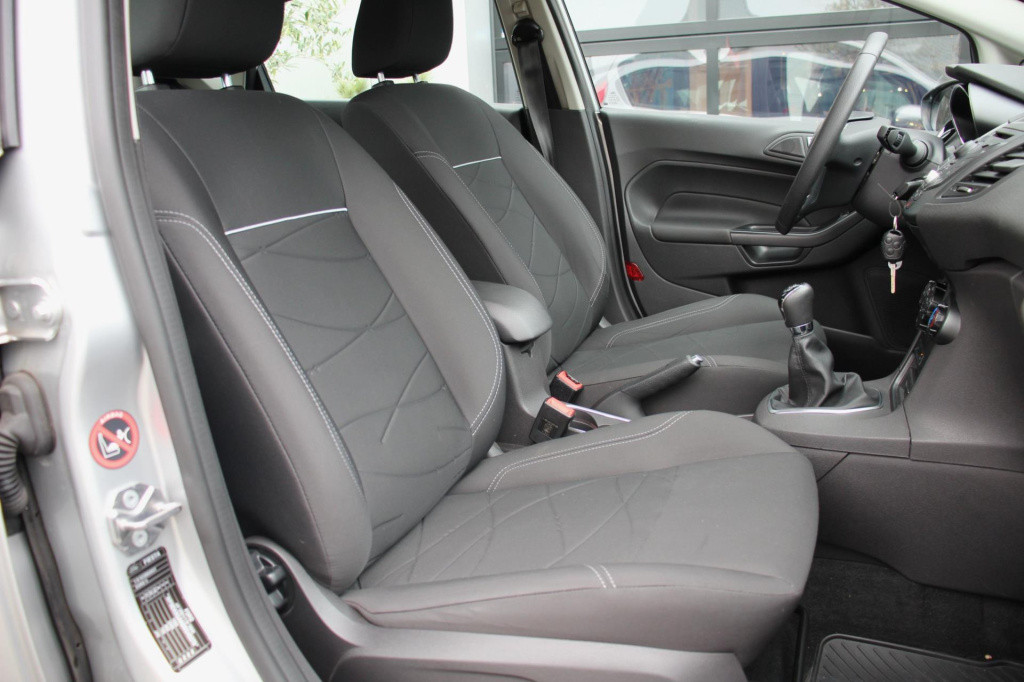 Ford Fiesta 1.0 trend - airco - stoelverwarming - alle doc - 1e eigenaar - 