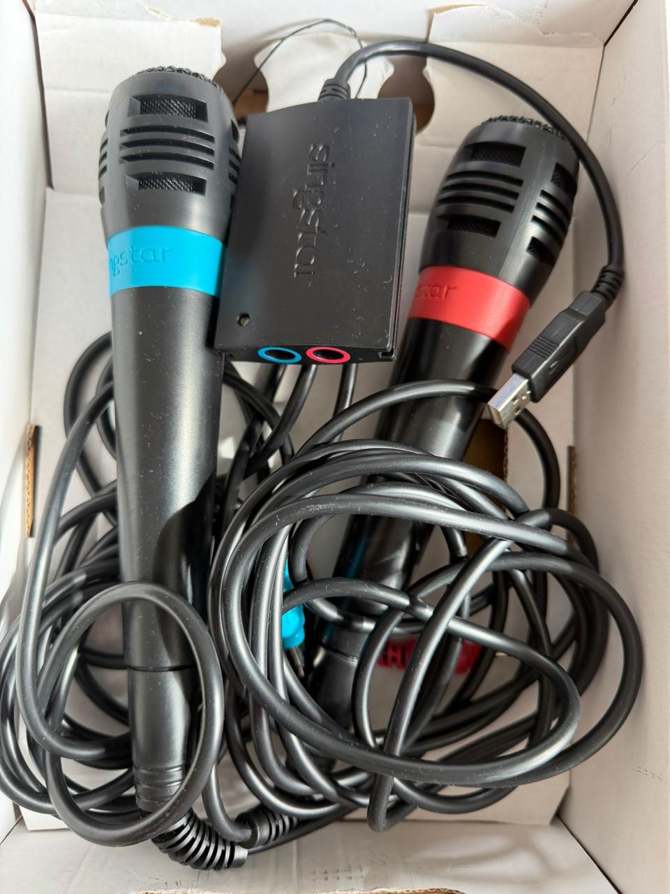 PS3 Sing it disney party hits microphone