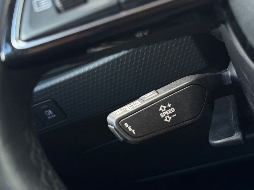 Audi A1 Sportback 25 tfsi edition s- line * carplay * led * automaat