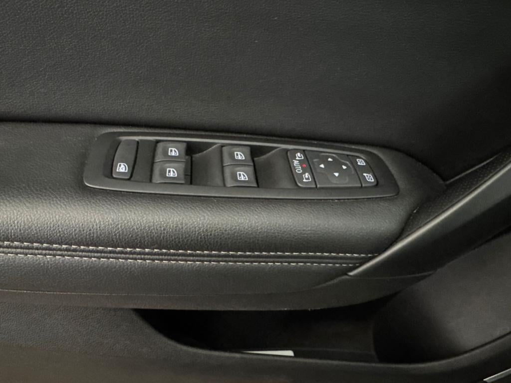 Renault Megane 1.3 tce limited