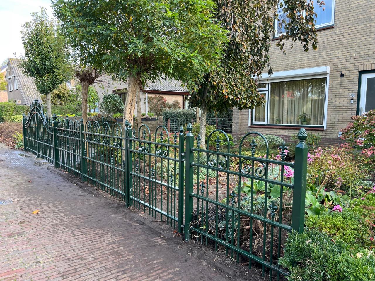 Hekwerken , elke kleur en maat en model is mogelijk.