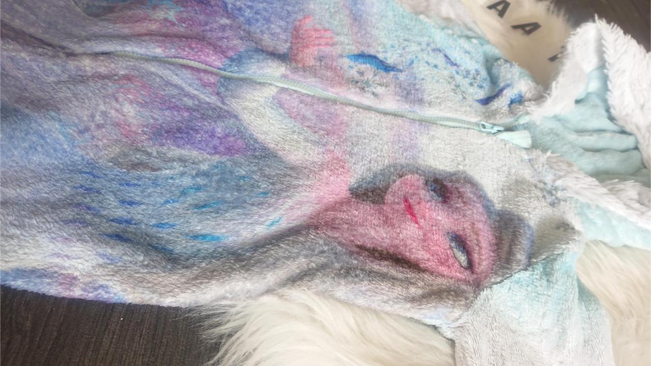 Onesie Frozen maat 104