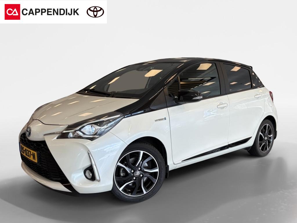 Toyota Yaris 1.5 hybrid bi-tone