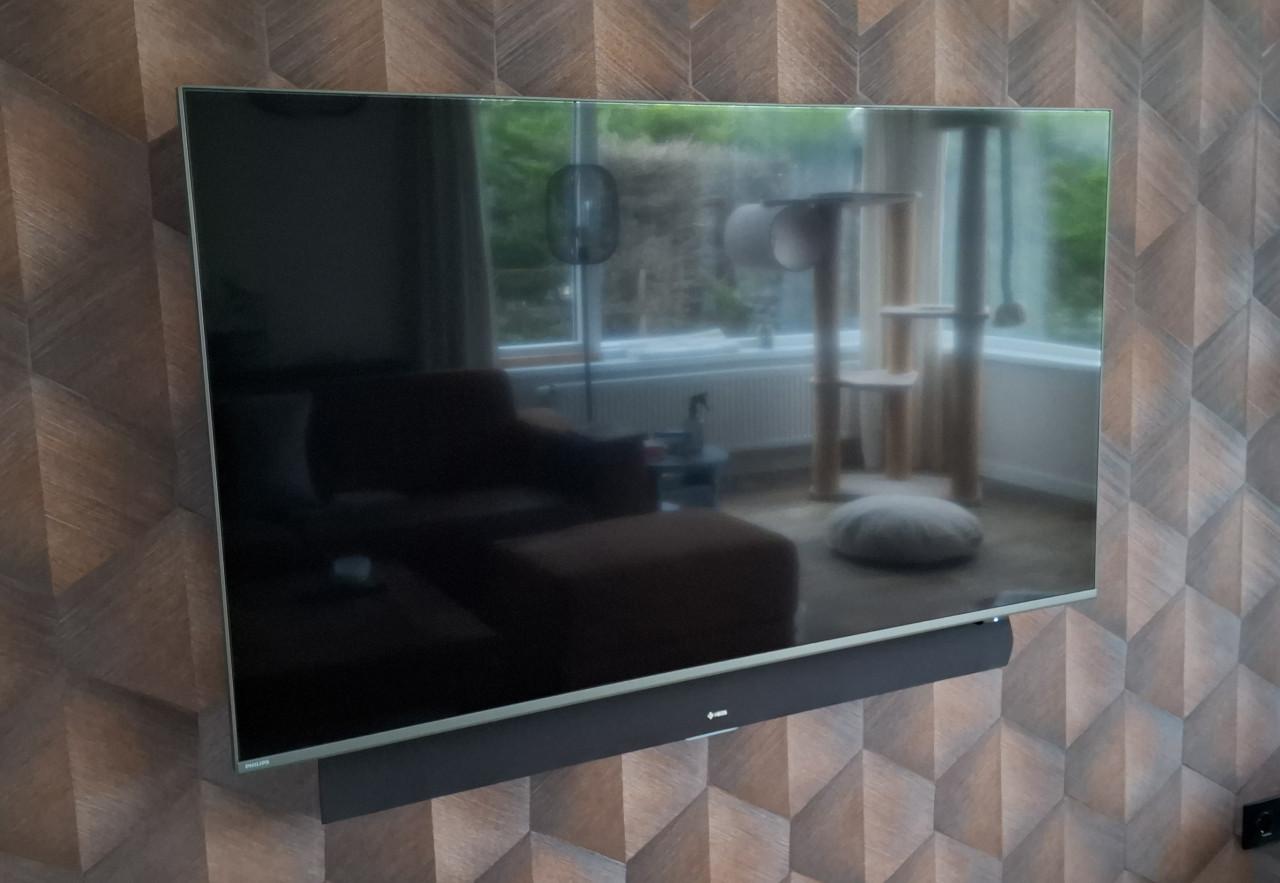 Philips TV, 55 inch LCD (miniled)