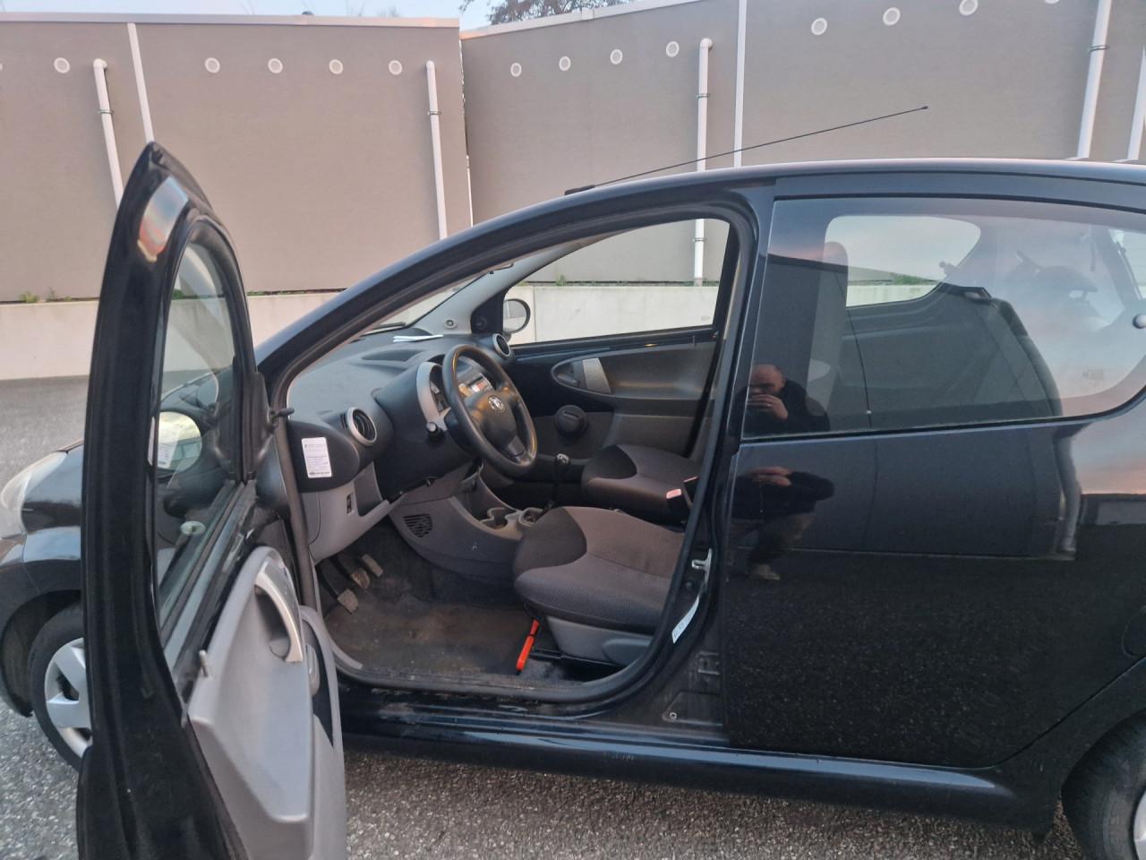 Toyota Aygo 1.0-12V +