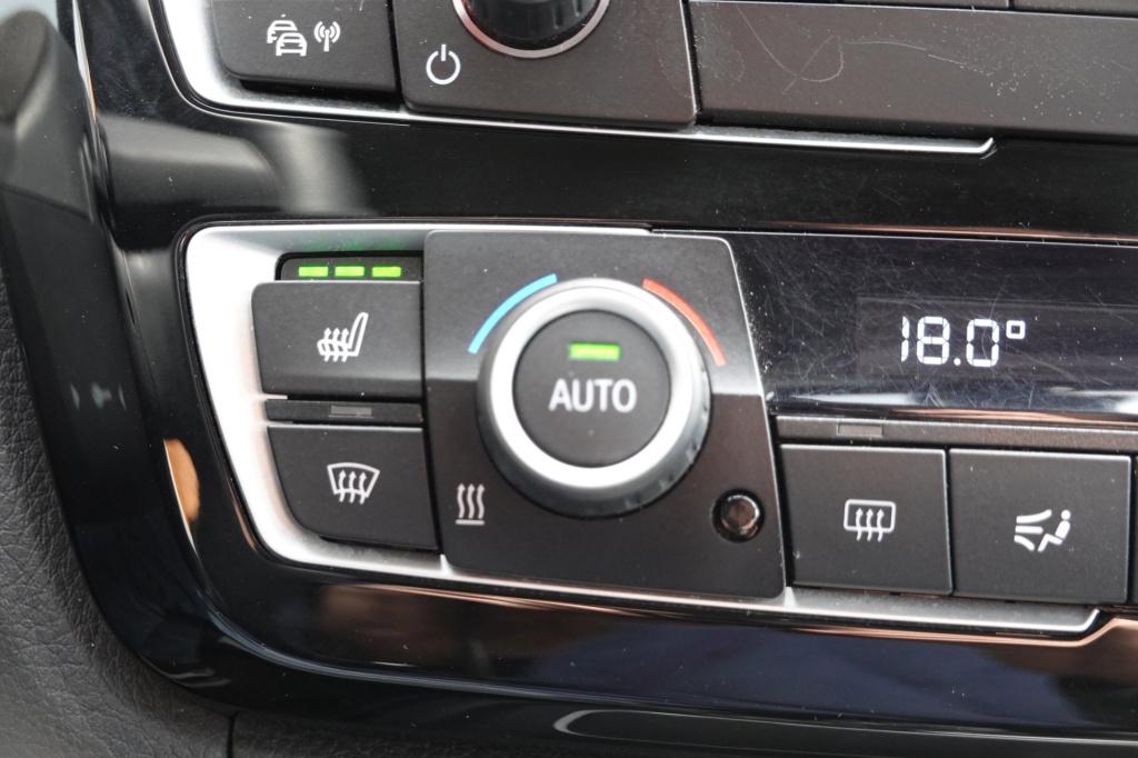 BMW 3-serie 320i executive