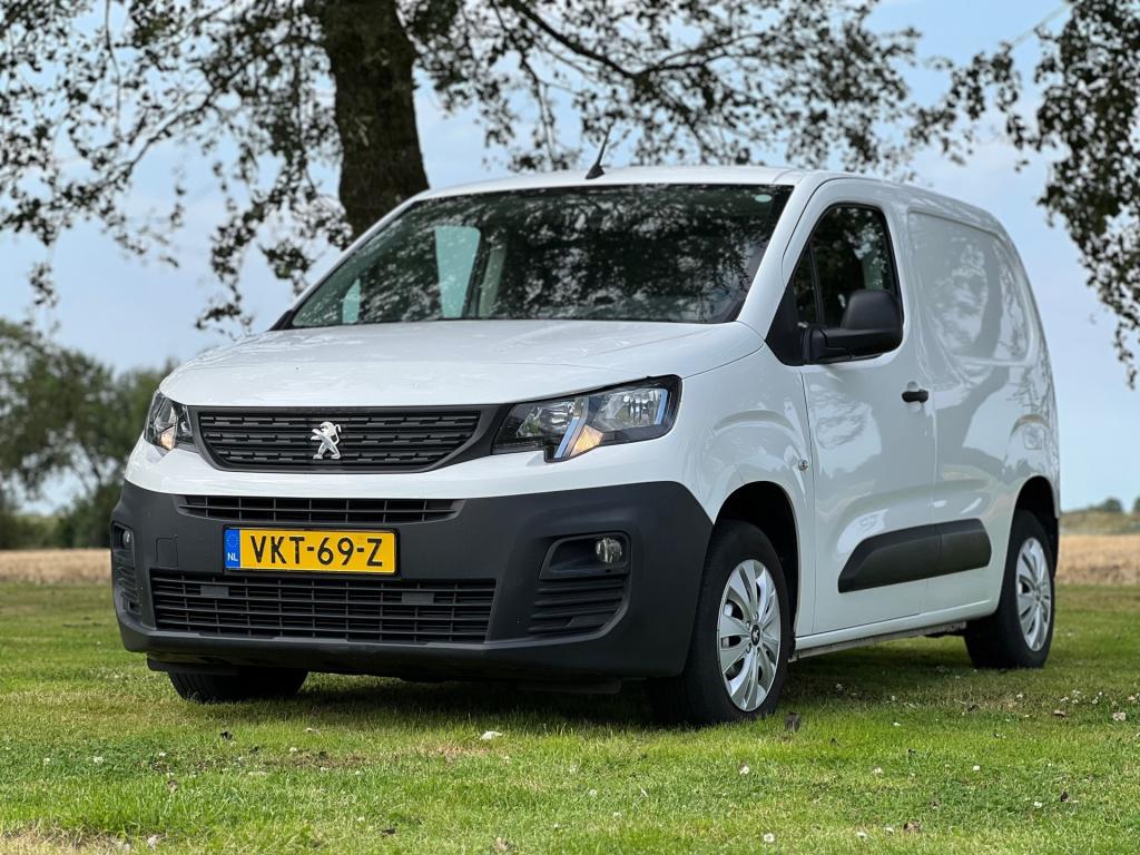 Peugeot Partner 1.5 bluehdi premium//apple carplay//cruise