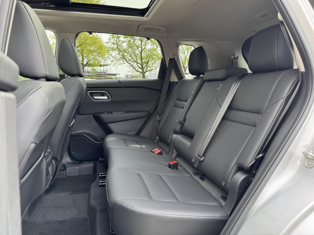 Nissan X-Trail 1.5 e-4orce tekna 4wd sun pack