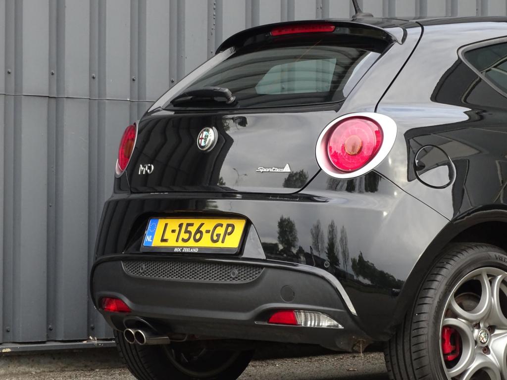 Alfa Romeo MiTo 1.4 t quadrifoglio verde 170pk | blue&me | leder | navi