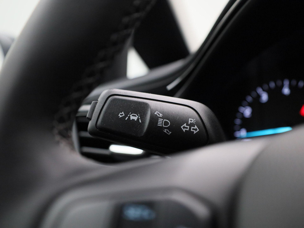 Ford Fiesta 1.0 ecoboost hybrid titanium | cruise control | climate control