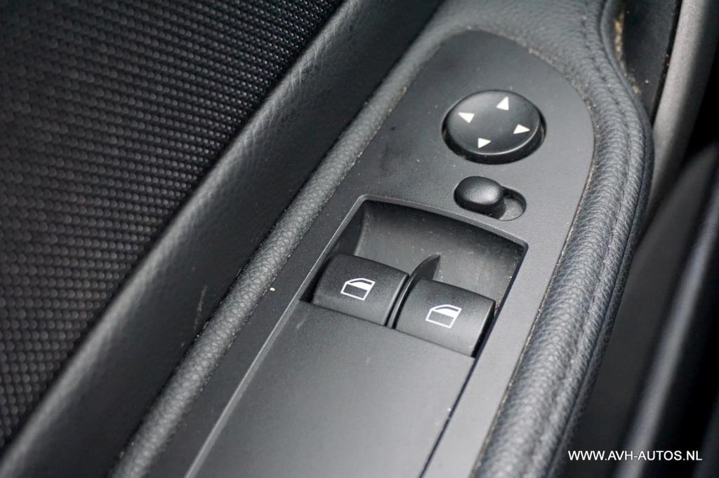 BMW 1 Serie 118i business line