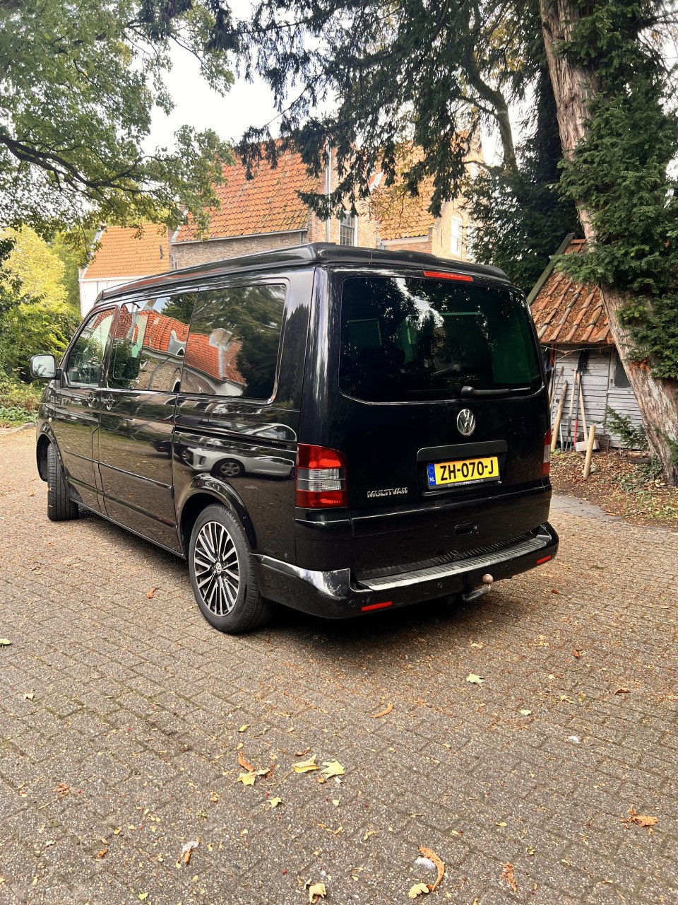 Volkswagen Multivan concert - Automaat- Leer - Kampeerauto