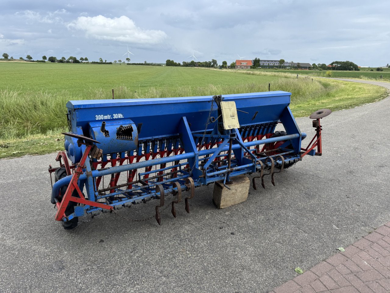Stegsted zaaimachine 3 m met 30 uitlopen