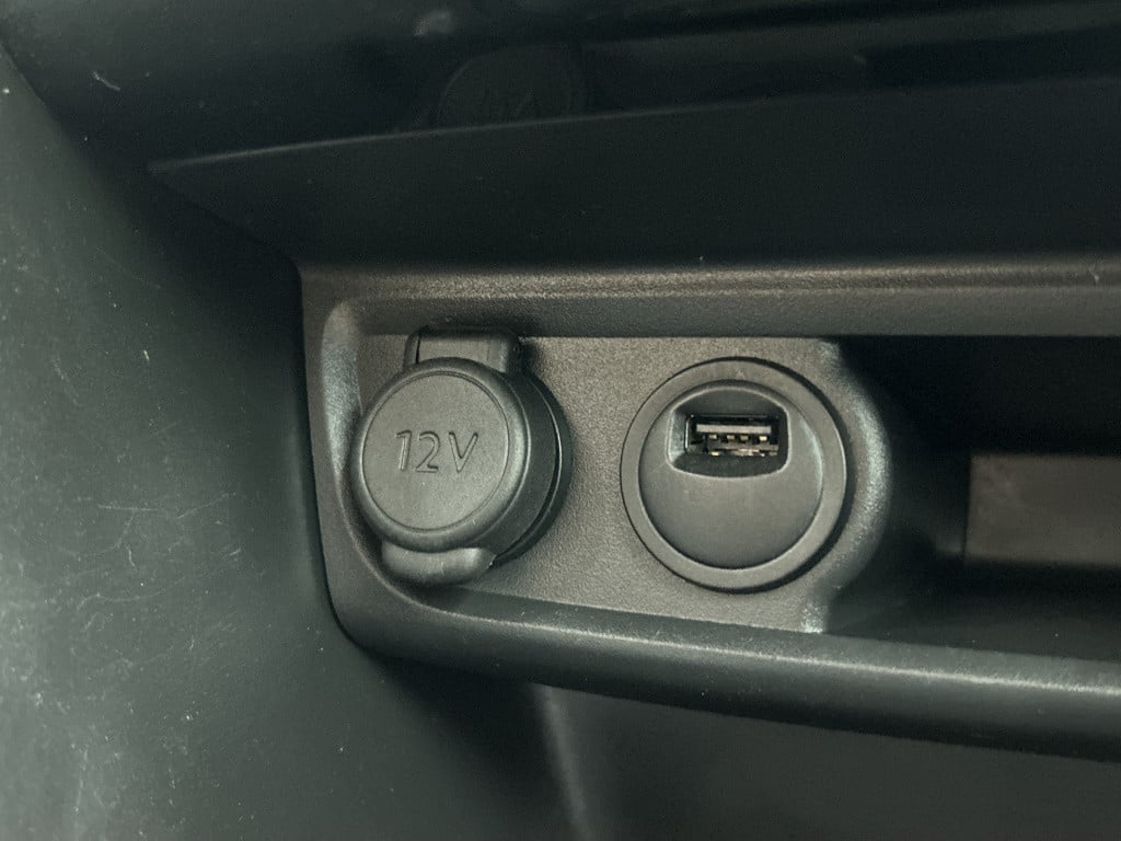 Peugeot 208 82 pk allure | rijklaar |