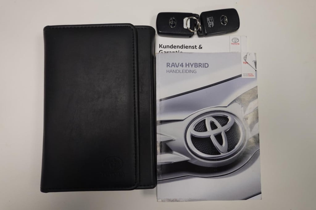 Toyota Rav4 2.5 hybrid executive