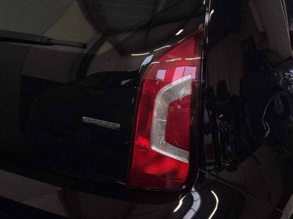Volkswagen UP! 1.0 high up! / leren bekleding / cruisecontrol
