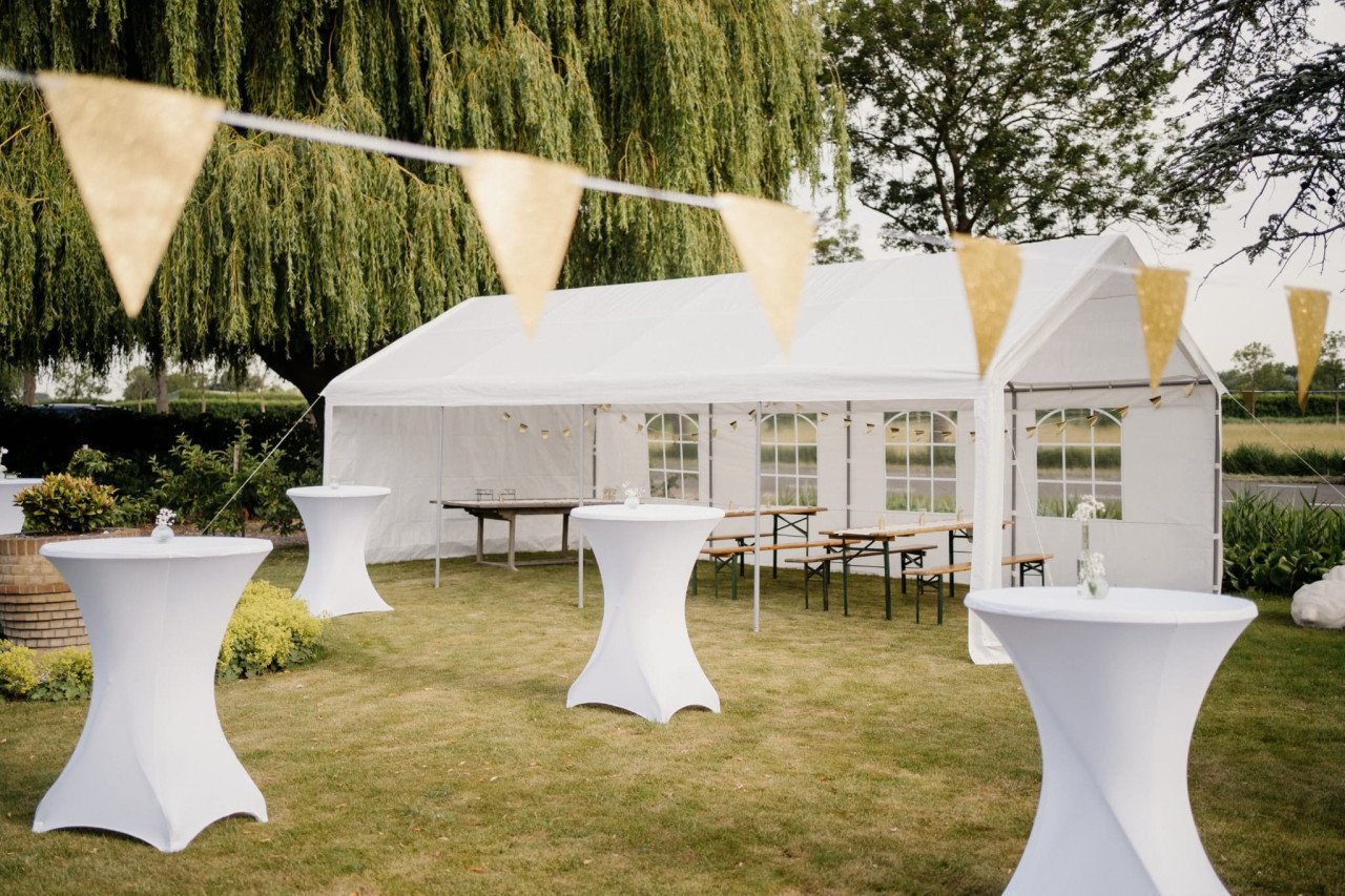 Partytent 4 x 8 meter te huur