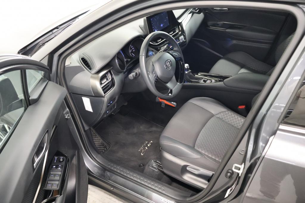 Toyota C-hr 2.0 hybrid dynamic