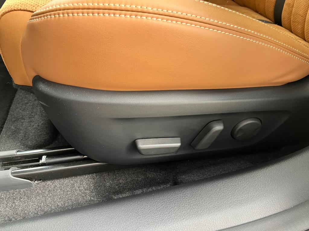 Mazda 6 6e takumi plus long range 80 kwh