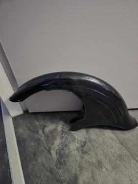 Voorspatbord Berini brommer m 21 Heeft wat kleine deukjes. Bieden mag.