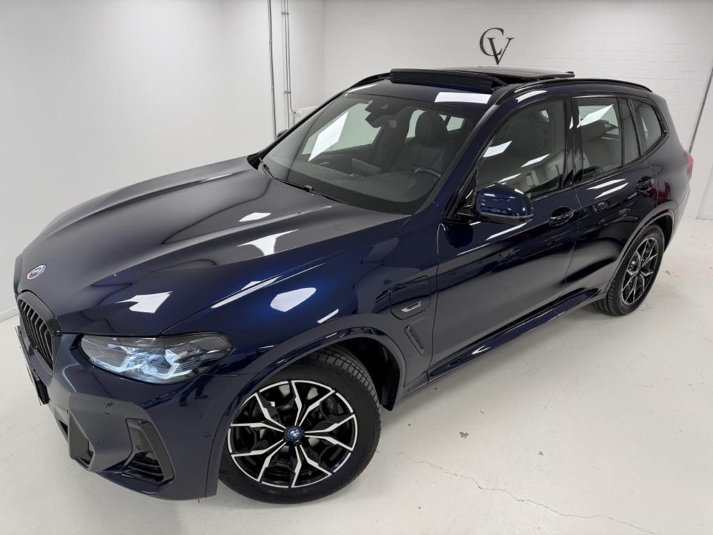 BMW X3 xdrive30e high m-sport | panoramadak | memory | tansanitblau |