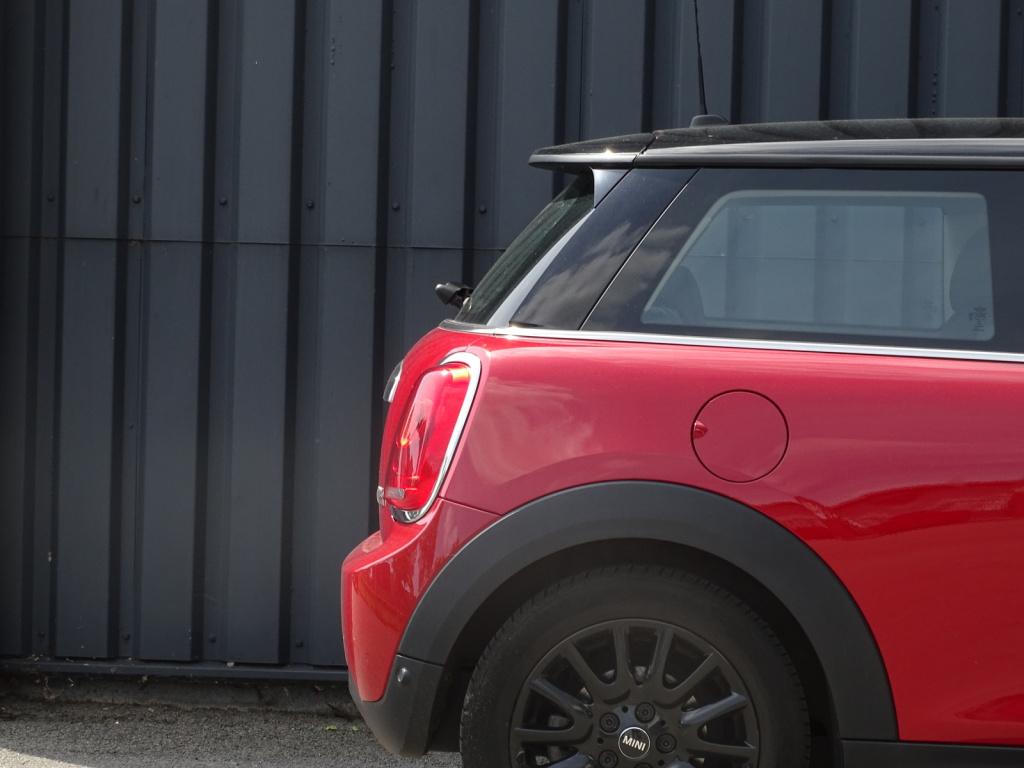 Mini Cooper mini 1.5 chili serious business | clima | bluetooth | cruise