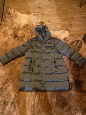 Prachtige gloednieuwe winterjas!