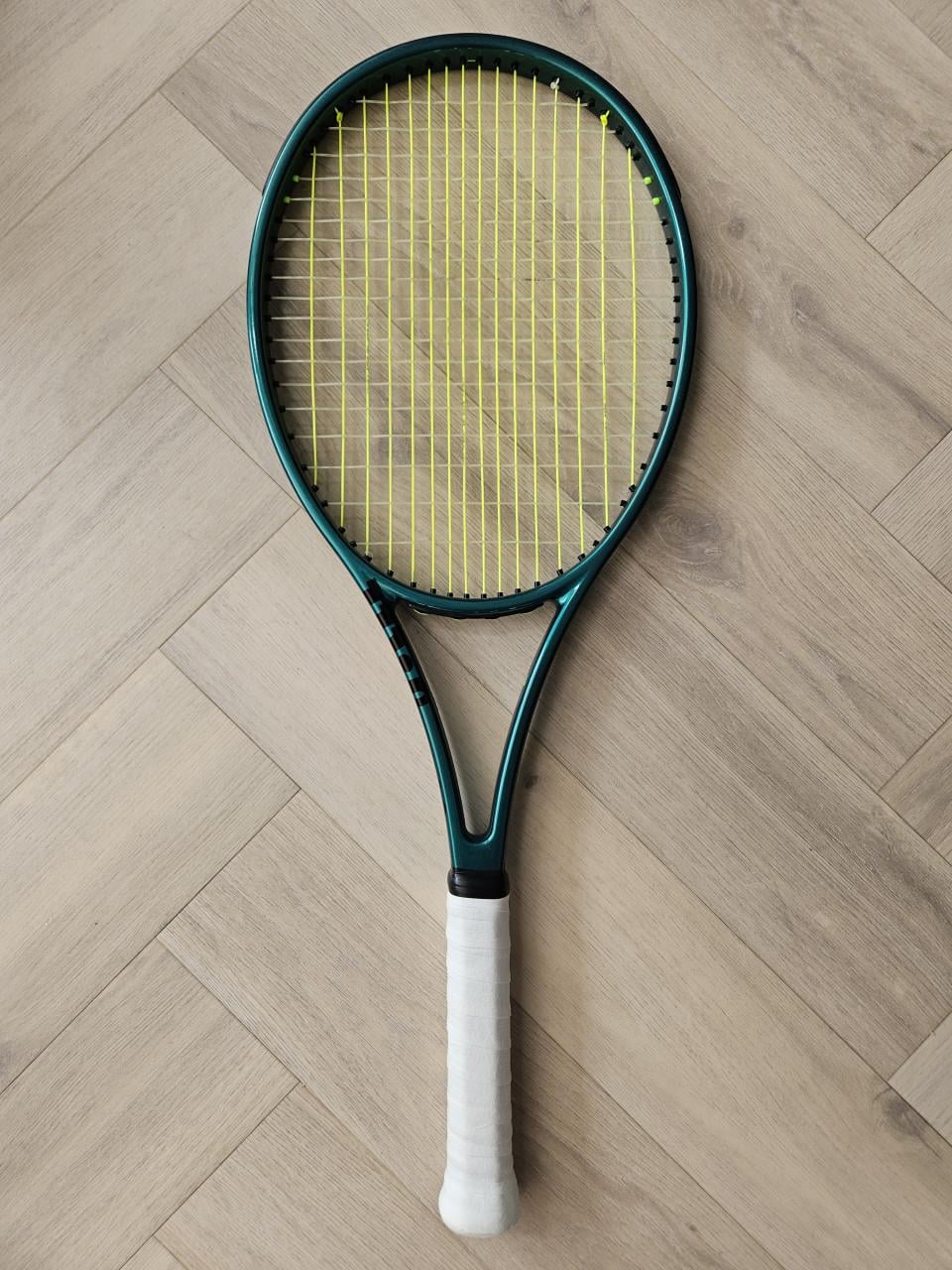 Wilson Blade 98 Pro V9 16x19 in perfecte staat! L2