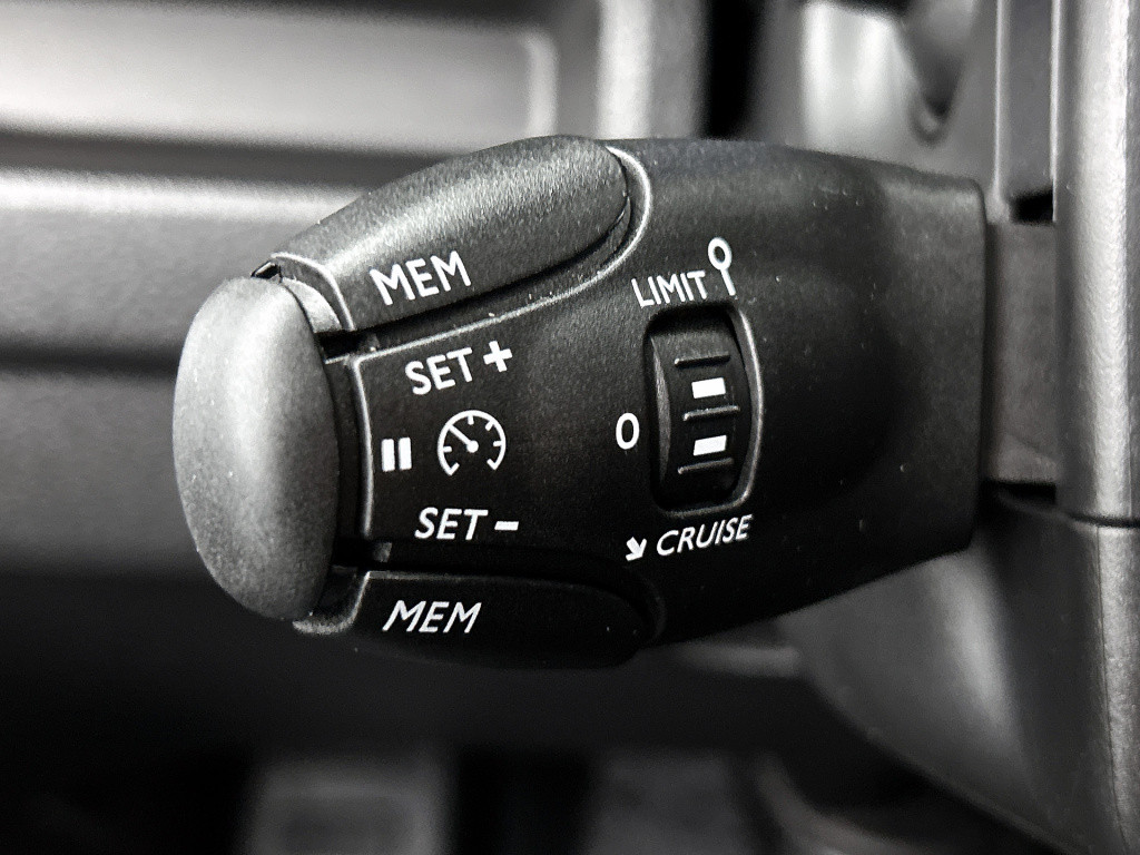 Peugeot Expert bluehdi 145 pk automaat lengte 2 | rijklaar | camera | trekh