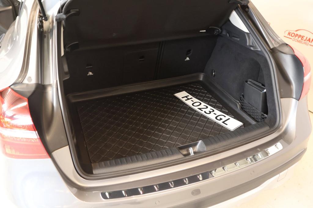 Mercedes-Benz Gla-klasse 250 premium plus, panodak, trekhaak, carplay, stoe