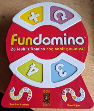 Vier spelletjes, resp. voor vanaf  6, 7, 9 jaar; 2 of meer spelers