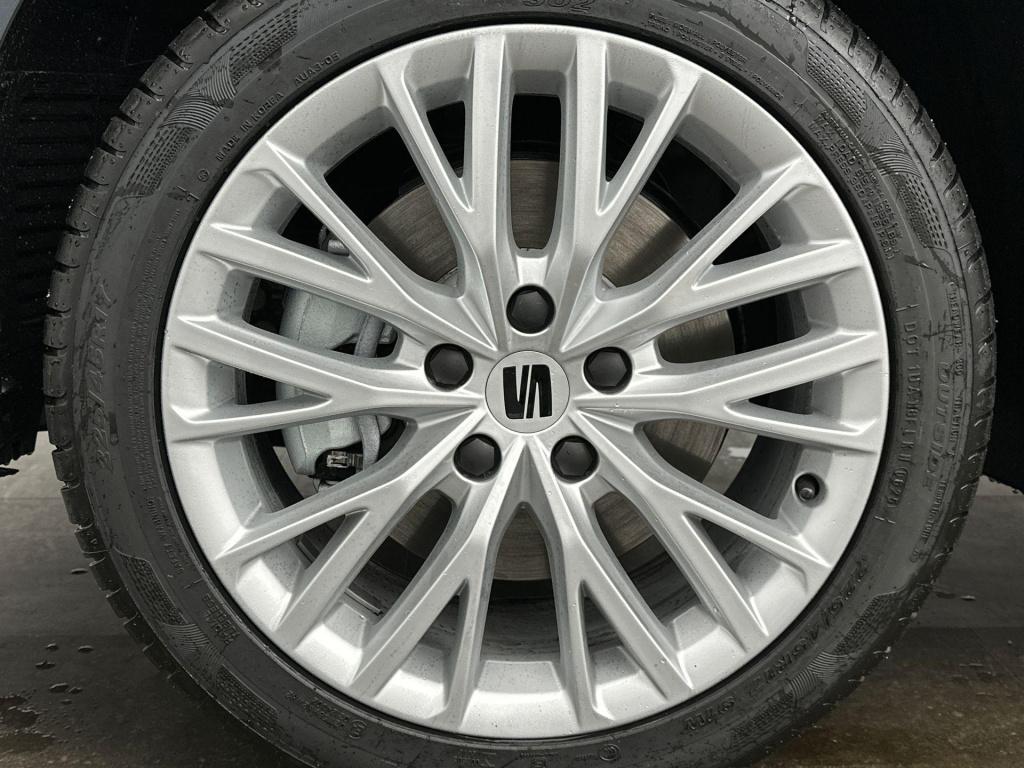 Seat Leon style business intense 1.5 tsi ehybrid 150 kw / 20