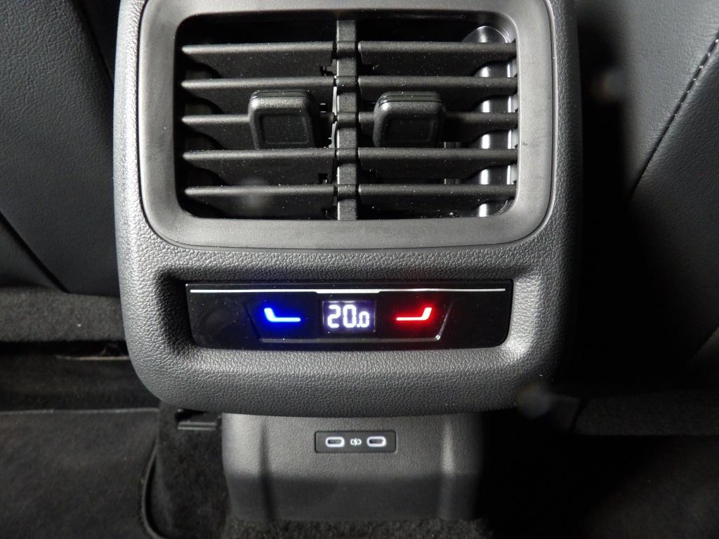 Volkswagen T-roc 1.5 etsi 85 kw style