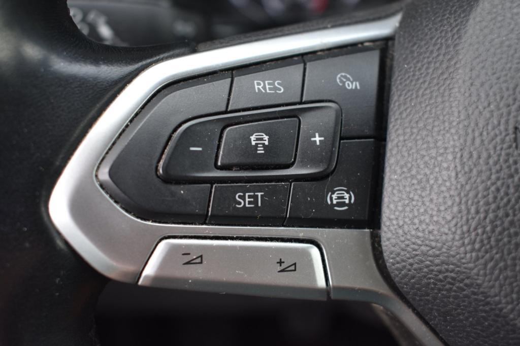 Volkswagen T-cross 1.0 tsi life | camera | trekhaak | apple carplay | andro